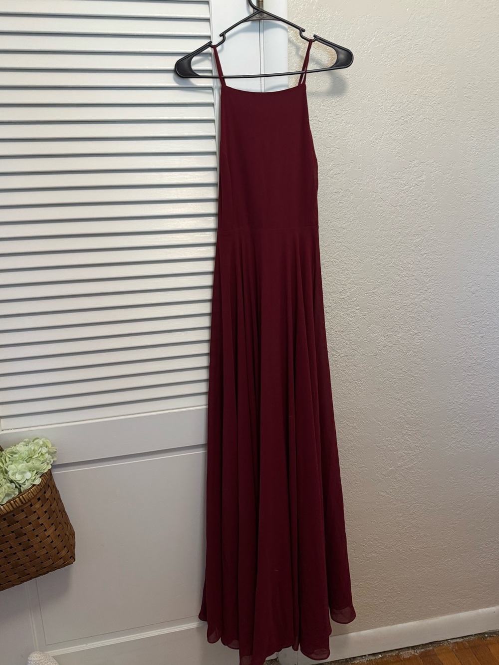 Lulu's Burgundy Spaghetti-Strap Maxi Dress